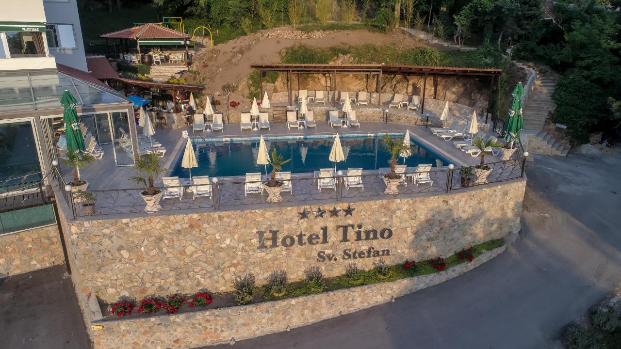 Hotel Tino – Sv.Stefan thumbnail